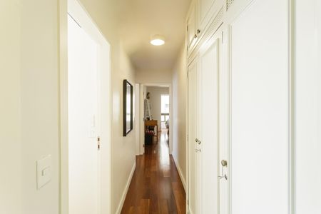 Apartamento à venda com 167m², 3 quartos e 3 vagasCorredor