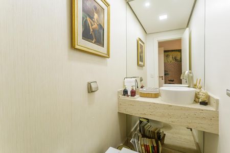 Apartamento à venda com 167m², 3 quartos e 3 vagasLavabo