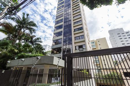 Apartamento à venda com 167m², 3 quartos e 3 vagasFachada