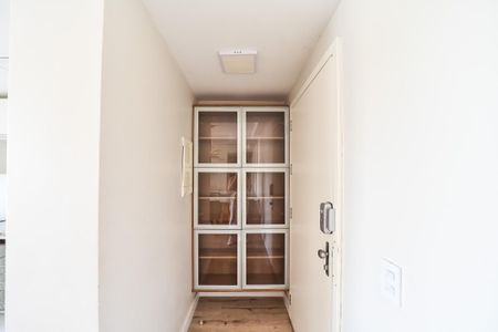 Detalhe Sala de apartamento para alugar com 2 quartos, 58m² em Jardim Itu, Porto Alegre