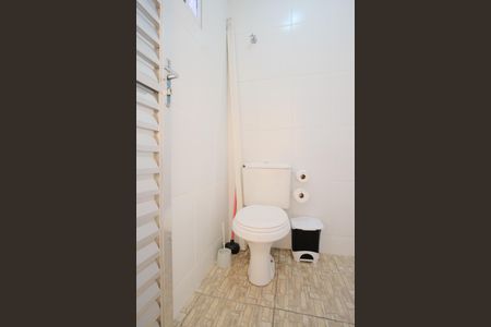 Casa de condomínio à venda com 95m², 2 quartos e 1 vagaBanheiro de serviço