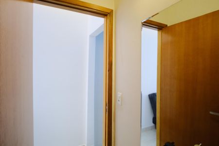 Casa de condomínio à venda com 95m², 2 quartos e 1 vagaLavabo