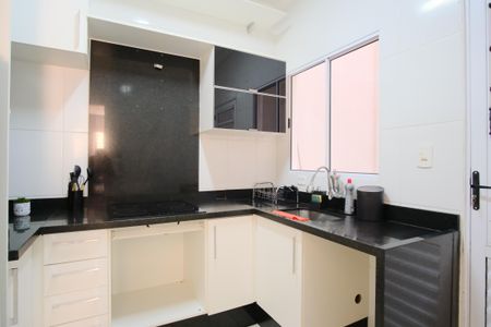 Casa de condomínio à venda com 95m², 2 quartos e 1 vagaCozinha