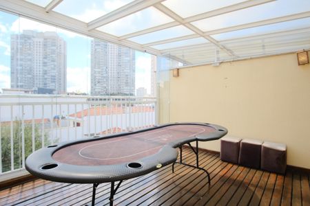 Casa de condomínio à venda com 95m², 2 quartos e 1 vagaTerraço