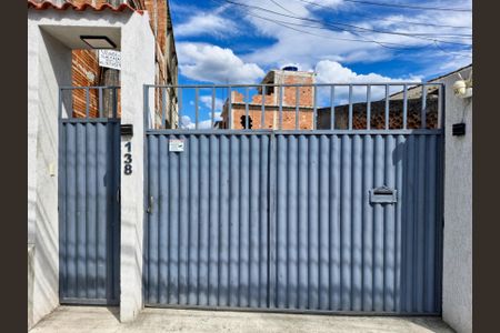 Casa de condomínio para alugar com 110m², 3 quartos e 1 vaga Casa de condomínio para alugar com 110m², 3 quartos e 1 vagaEntrada