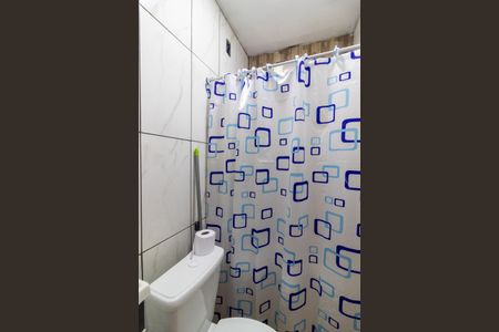 Casa de condomínio para alugar com 110m², 3 quartos e 1 vaga Casa de condomínio para alugar com 110m², 3 quartos e 1 vagaBanheiro Social