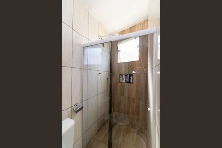Casa de condomínio para alugar com 110m², 3 quartos e 1 vaga Casa de condomínio para alugar com 110m², 3 quartos e 1 vagaBanheiro da Suíte