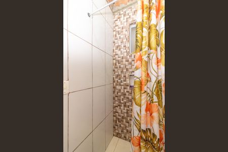 Casa de condomínio para alugar com 110m², 3 quartos e 1 vaga Casa de condomínio para alugar com 110m², 3 quartos e 1 vagaBanheiro 2