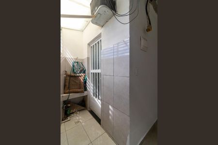 Casa de condomínio para alugar com 110m², 3 quartos e 1 vaga Casa de condomínio para alugar com 110m², 3 quartos e 1 vagaGaragem