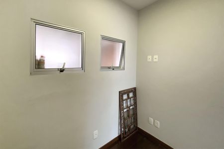 Apartamento para alugar com 130m², 3 quartos e 2 vagasQuarto de Serviço