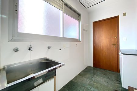 Apartamento para alugar com 130m², 3 quartos e 2 vagasÁrea de Serviço