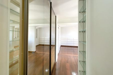 Apartamento para alugar com 130m², 3 quartos e 2 vagasCloset da suíte 1