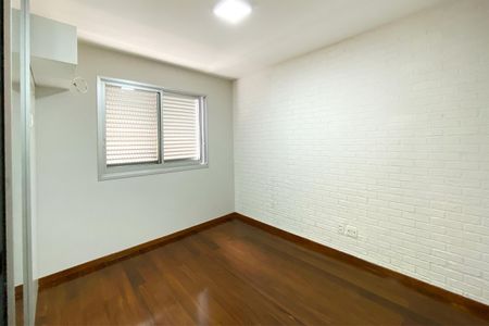 Apartamento para alugar com 130m², 3 quartos e 2 vagasQuarto 3