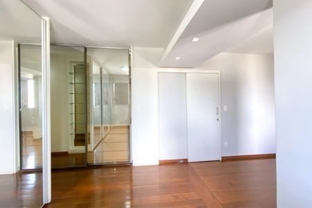 Apartamento para alugar com 130m², 3 quartos e 2 vagasSuite 1