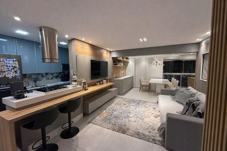 Apartamento à venda com 92m², 2 quartos e 2 vagasSala