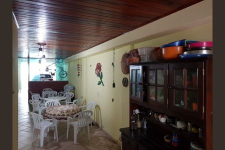 Apartamento à venda com 2 quartos, 54m² em Jardim Laone, São Paulo