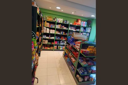 Apartamento à venda com 2 quartos, 54m² em Jardim Laone, São Paulo