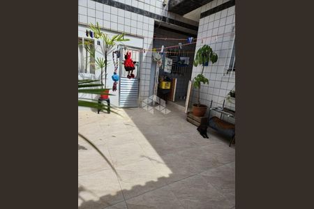 Casa à venda com 100m², 3 quartos e 2 vagas