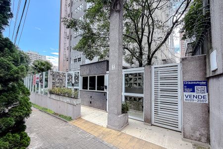 Apartamento à venda com 109m², 3 quartos e 1 vagaFachada - Plaquinha