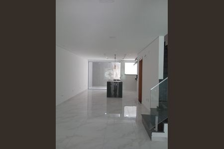 Casa à venda com 3 quartos, 250m² em Vila Gomes Cardim, São Paulo