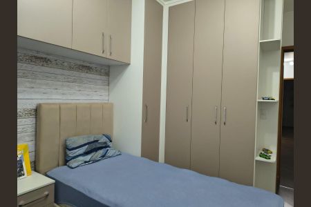 Casa à venda com 180m², 3 quartos e 4 vagas