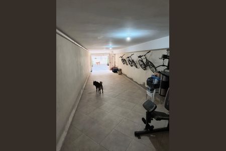 Casa à venda com 180m², 3 quartos e 4 vagas