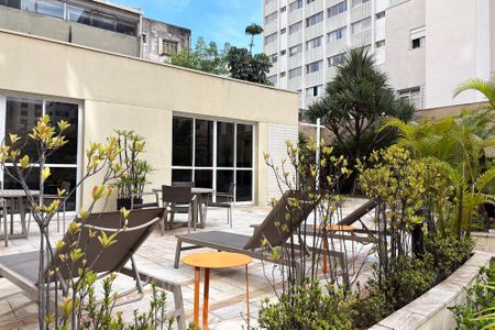 Studio para alugar com 40m², 1 quarto e 1 vagaarea churrasquiera e piscina