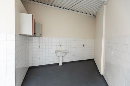 Casa à venda com 150m², 4 quartos e 2 vagas Casa à venda com 150m², 4 quartos e 2 vagasÁrea de Serviço