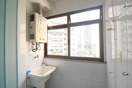 Apartamento à venda com 72m², 2 quartos e 1 vagaÁrea de serviço