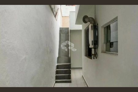 Casa à venda com 2 quartos, 120m² em Vila Carrão, São Paulo