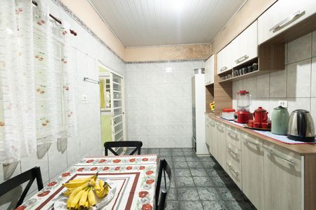 Casa para alugar com 175m², 4 quartos e 2 vagas