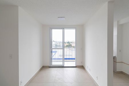 Apartamento para alugar com 42m², 2 quartos e 1 vagaSala/Cozinha/Área de Serviço 