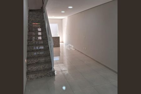 Casa à venda com 3 quartos, 106m² em Vila Santa Isabel, São Paulo