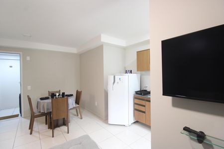 Sala de apartamento à venda com 2 quartos, 45m² em Barra Olímpica, Rio de Janeiro