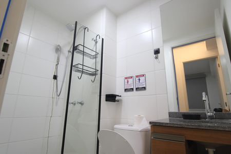 Apartamento à venda com 45m², 2 quartos e sem vagaBanheiro