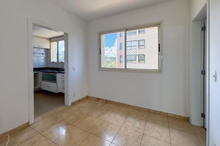 Apartamento para alugar com 214m², 4 quartos e 4 vagas