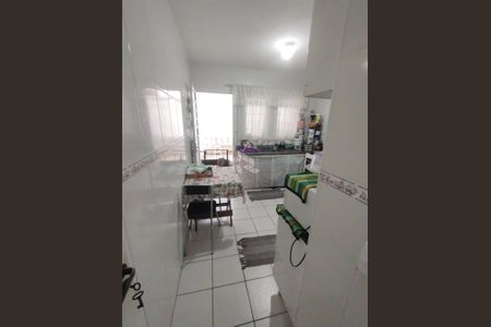 Casa à venda com 3 quartos, 129m² em Jardim Itapema, São Paulo