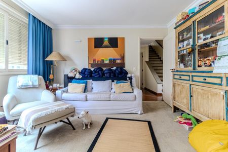 Apartamento à venda com 337m², 4 quartos e 3 vagas