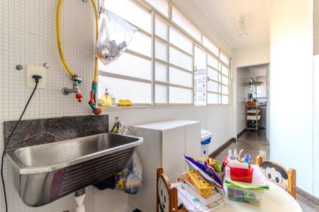 Apartamento à venda com 337m², 4 quartos e 3 vagas