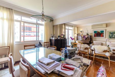 Apartamento à venda com 337m², 4 quartos e 3 vagas