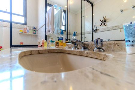 Apartamento à venda com 337m², 4 quartos e 3 vagas