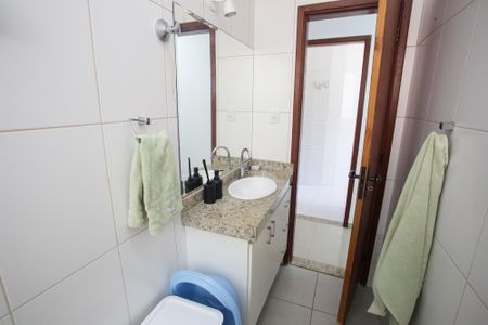 Apartamento à venda com 62m², 2 quartos e 1 vagaBanheiro