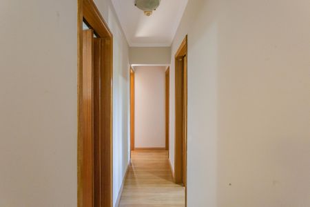 Apartamento à venda com 88m², 3 quartos e 2 vagasCorredor