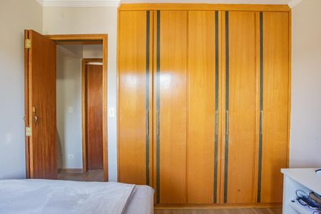 Apartamento à venda com 88m², 3 quartos e 2 vagasQuarto 1