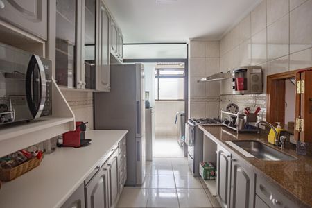 Apartamento à venda com 88m², 3 quartos e 2 vagasCozinha
