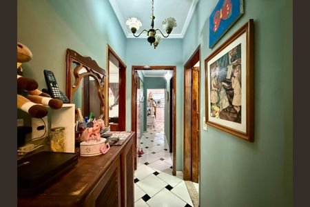 Casa à venda com 304m², 2 quartos e 4 vagasCorredor Quartos 