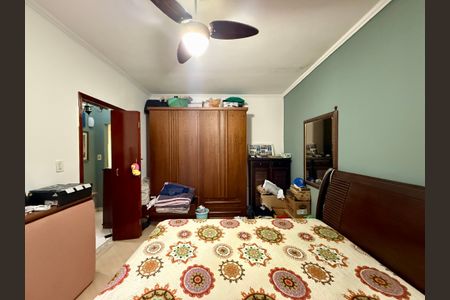 Casa à venda com 304m², 2 quartos e 4 vagasQuarto 1