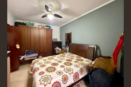 Casa à venda com 304m², 2 quartos e 4 vagasQuarto 1