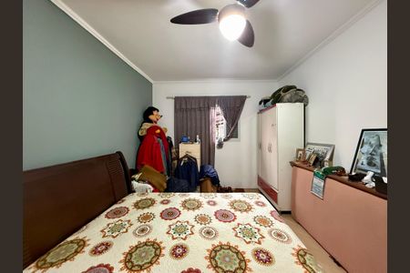 Casa à venda com 304m², 2 quartos e 4 vagasQuarto 1