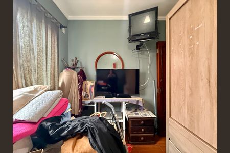 Casa à venda com 304m², 2 quartos e 4 vagasQuarto 2